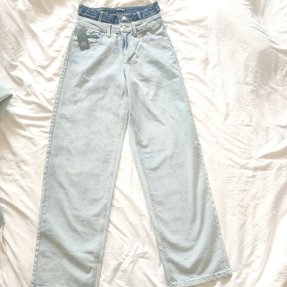 Light Blue Denim Jeans, Wild Fable Double Waist High Rise Relaxed 90s. Size 2. - Picture 1 of 7